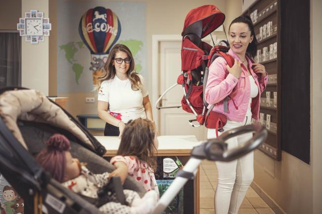 Educatrici per bambini in hotel.