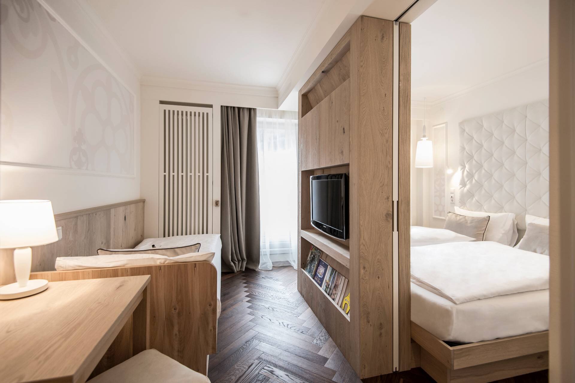 Interno suite lusso dell'hotel.