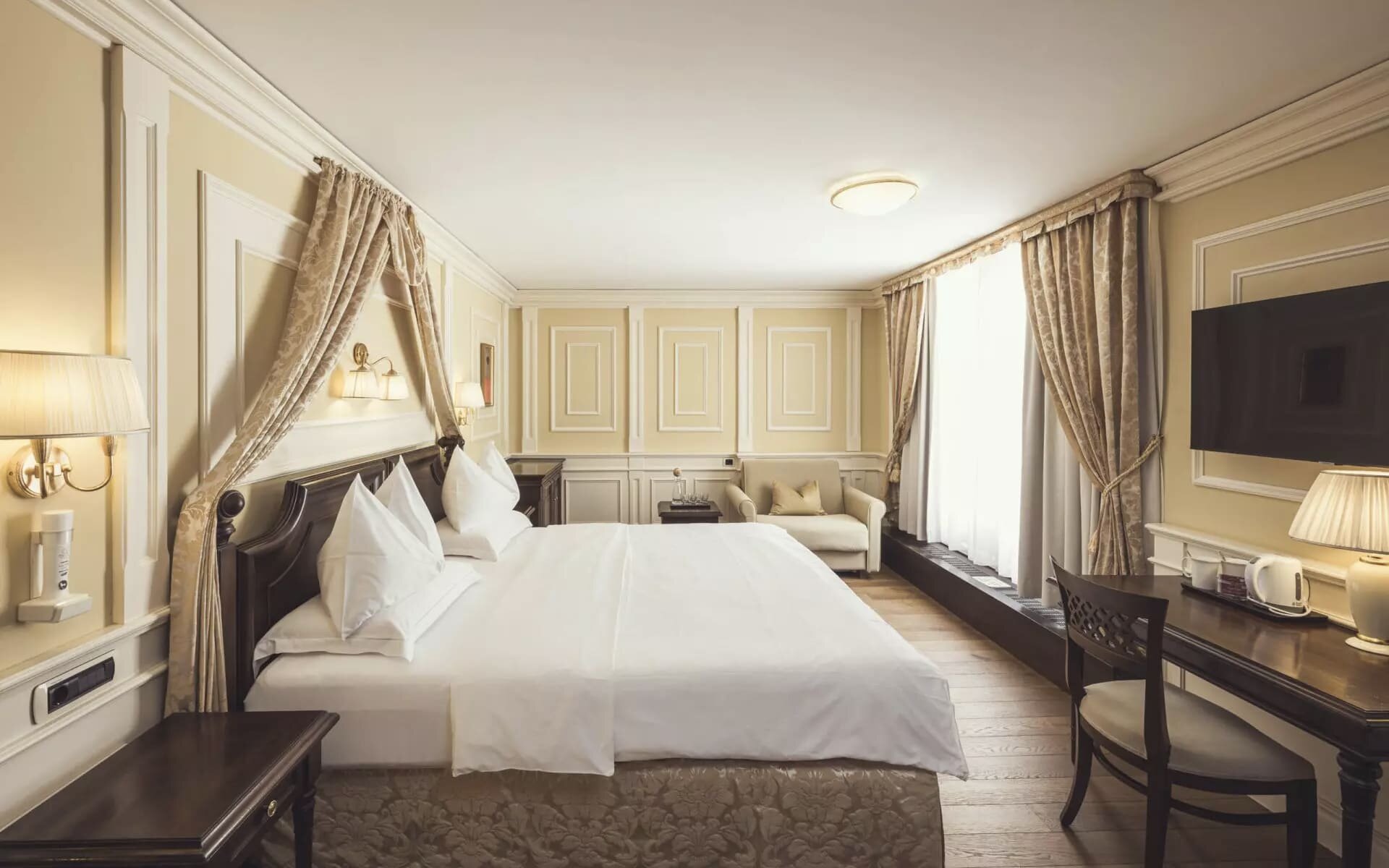 Cavallino bianco family elegance room