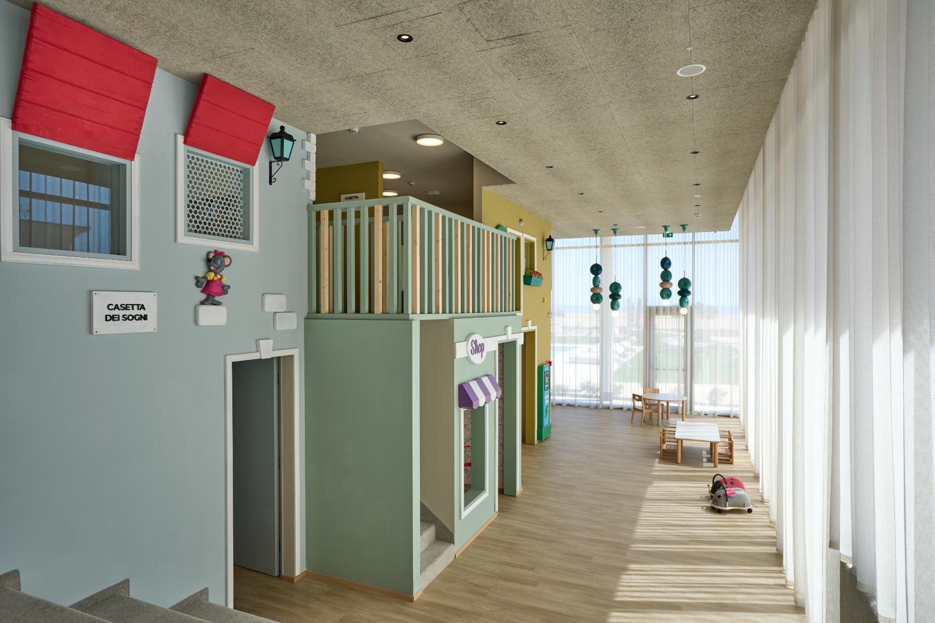 Casetta dei sogni al Lino Land lo spazio dedicato ai bambini al family hotel di Caorle